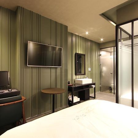 Hotel 38.5 Jinhae Changwon Extérieur photo
